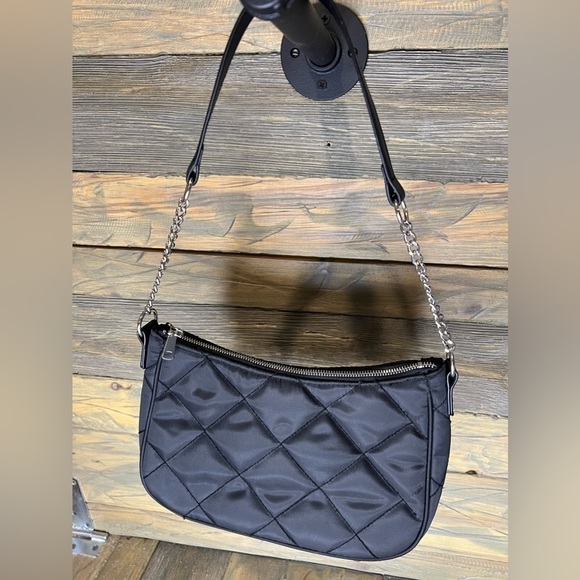 H&M Black Quilted Shoulder Bag Black - Picture 5 of 9